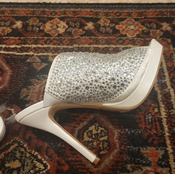 Dressy pumps - Picture 3 of 7